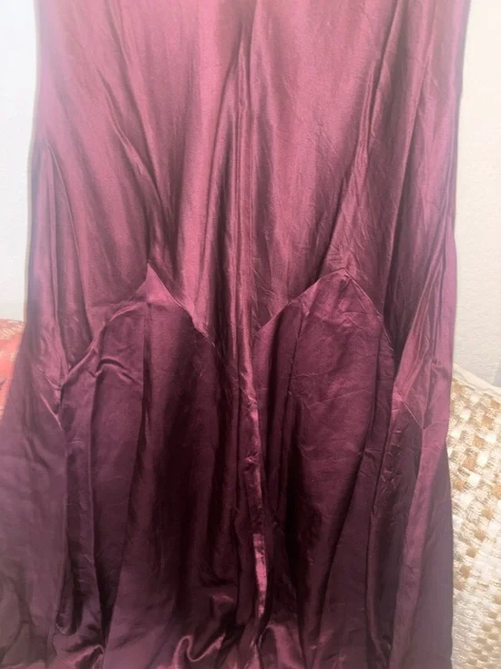 Lauren Ralph Lauren Women's 100%
Silk Slip Asymmetrical Dress in Deep Burgundy - Picture 2 of 15